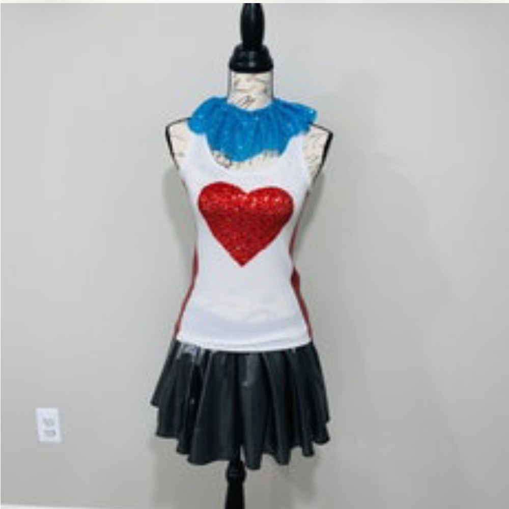 RunDisney White Rabbit (Alice in Wonderland) Costume by RunSewSweet on Etsy - Picture 7 of 7